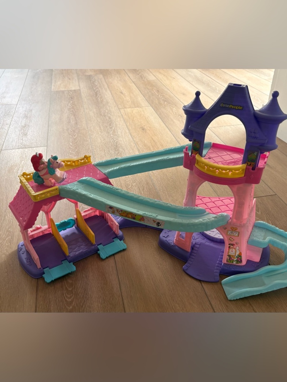 Fisher-Price Little People Disney Princess Castle - Ariel Klip Klop - Picture 5 of 8